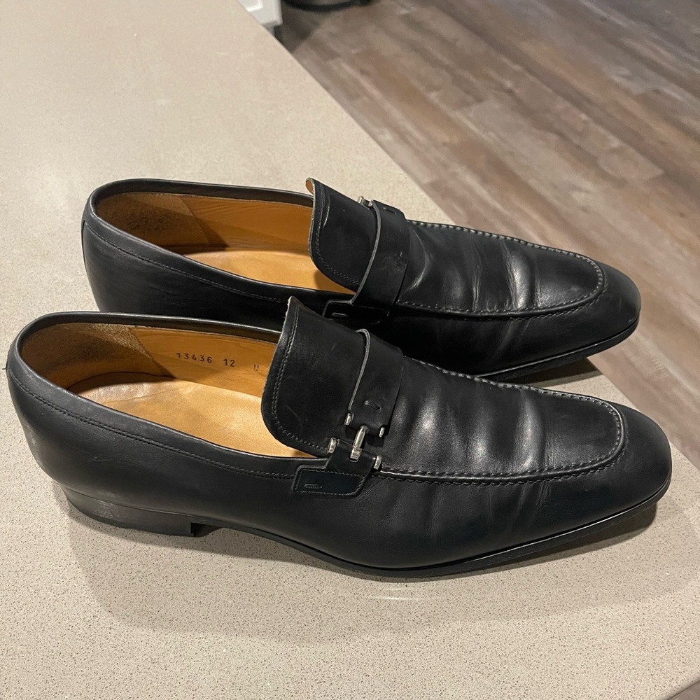 Magnanni paseo leather men loafers US 12 M